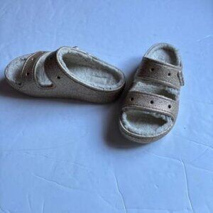 Gold Glitter Crocs Classic Cozzzy Sandals Women's Size 8/Men's 6